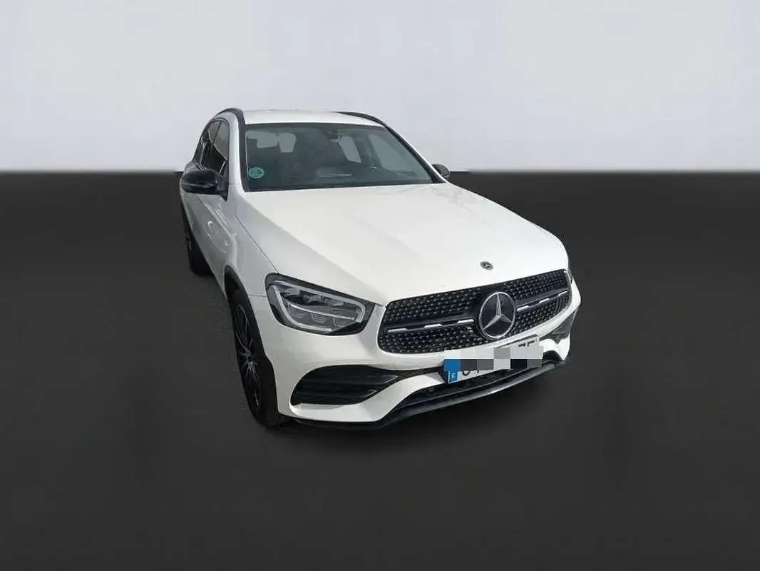 Usado Mercedes GLC220 194 CV (142 kW) 2022 Blanco SUV