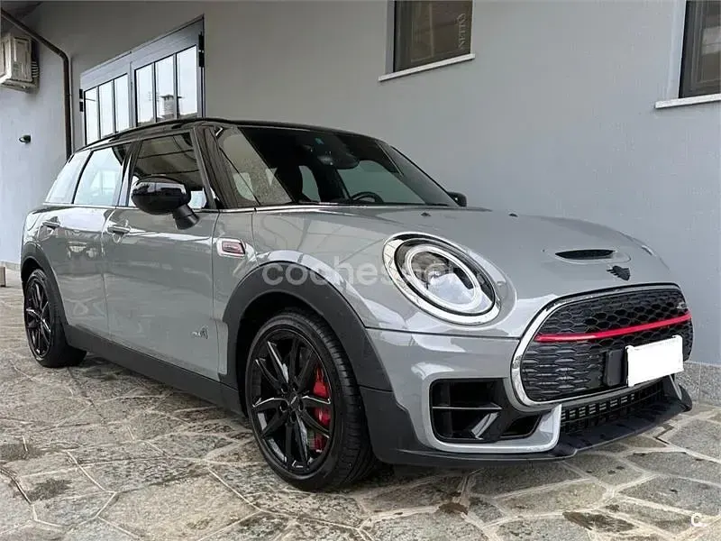 Usado Mini John Cooper Works Clubman 306 CV (225 kW) 2021 Gris / plata Familiar