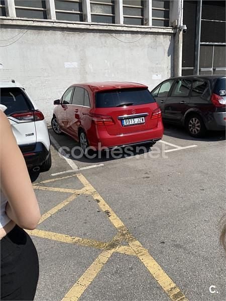Rojo Usado 2017 Mercedes B180 Monovolumen | 15.000 € (Super precio) - Imagen 1/1