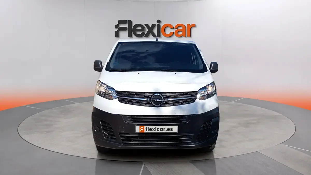 Usado Opel Vivaro-e Combi 100 CV (73 kW) 2023 Blanco Monovolumen