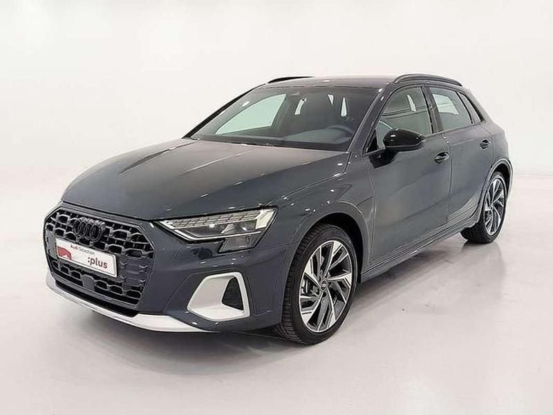 Gris Nuevo 2025 Audi A3 Sportback Utilitario | 38.950 € (Precio justo) - Imagen 1/4