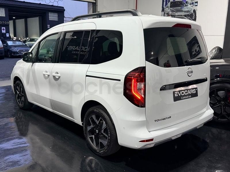 Usado Nissan Townstar Tekna 130 CV (95 kW) 2023 Blanco Monovolumen