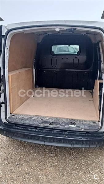 Usado Renault Kangoo 105 CV (77 kW) 2009 Blanco Monovolumen