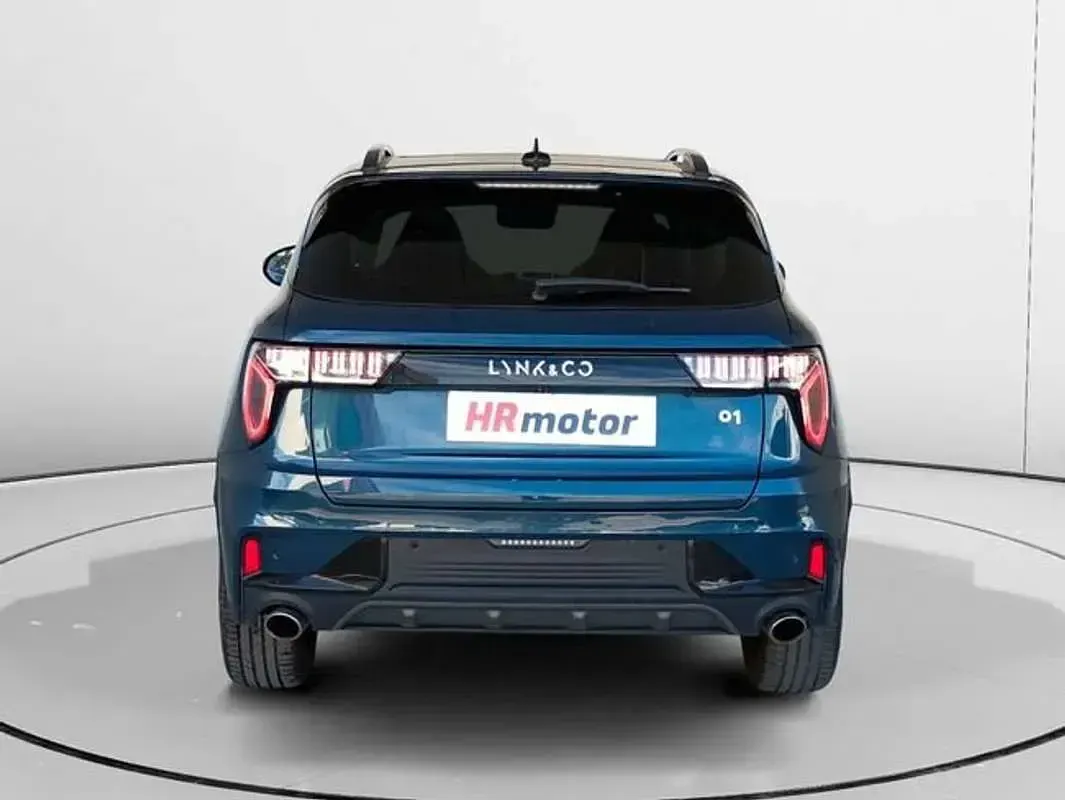 Usado Lynk & Co 01 261 CV (191 kW) 2023 Azul SUV
