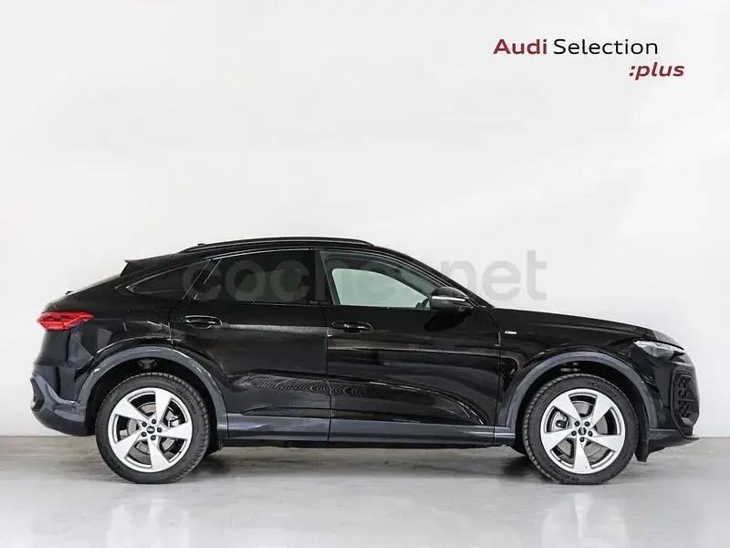 Usado Audi Q5 Sportback Advanced 204 CV (150 kW) 2025 Negro SUV