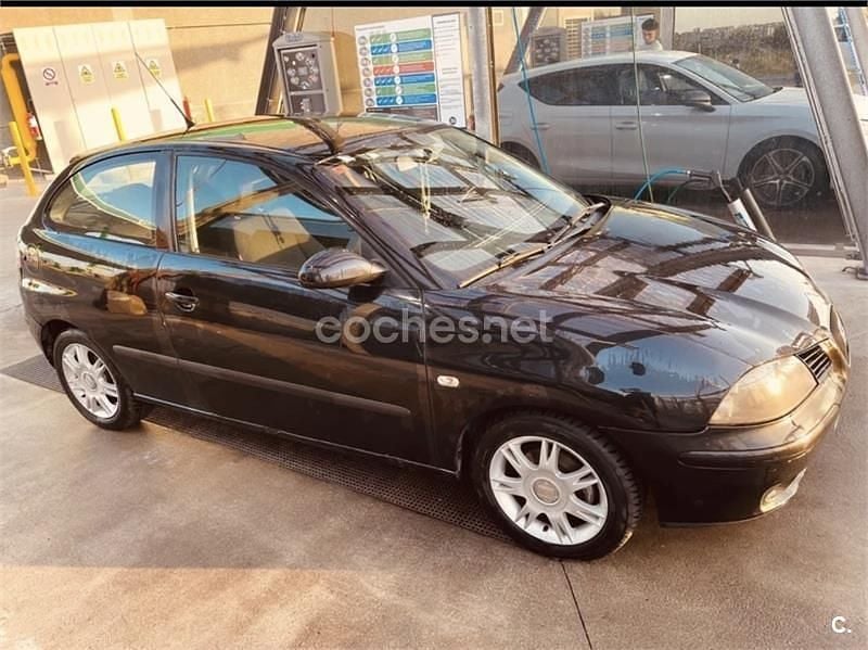 Negro Usado 2005 Seat Ibiza Berlina | 2200 € (Buen precio) - Imagen 1/4