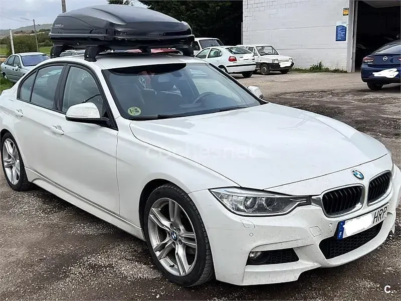 Usado BMW 318 Sport Line 143 CV (105 kW) 2013 Blanco Berlina