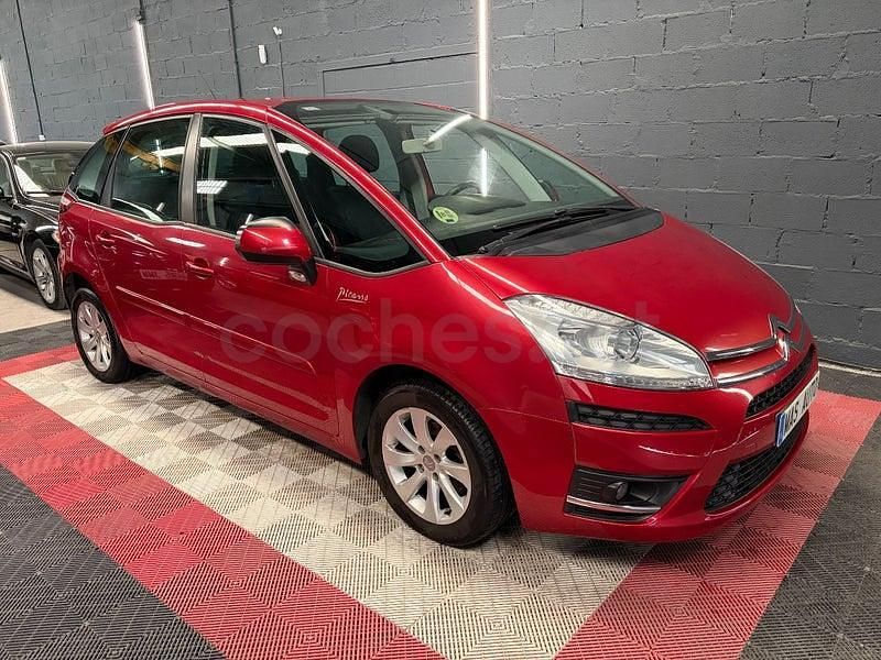 Usado Citroën C4 Picasso Seduction 115 CV (84 kW) 2013 Granate Monovolumen