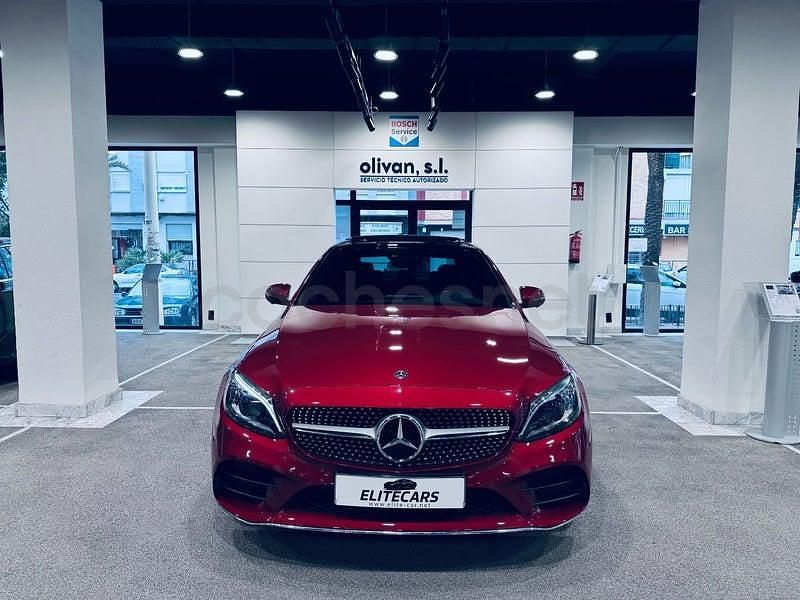 Usado Mercedes C300e 320 CV (235 kW) 2020 Granate Berlina