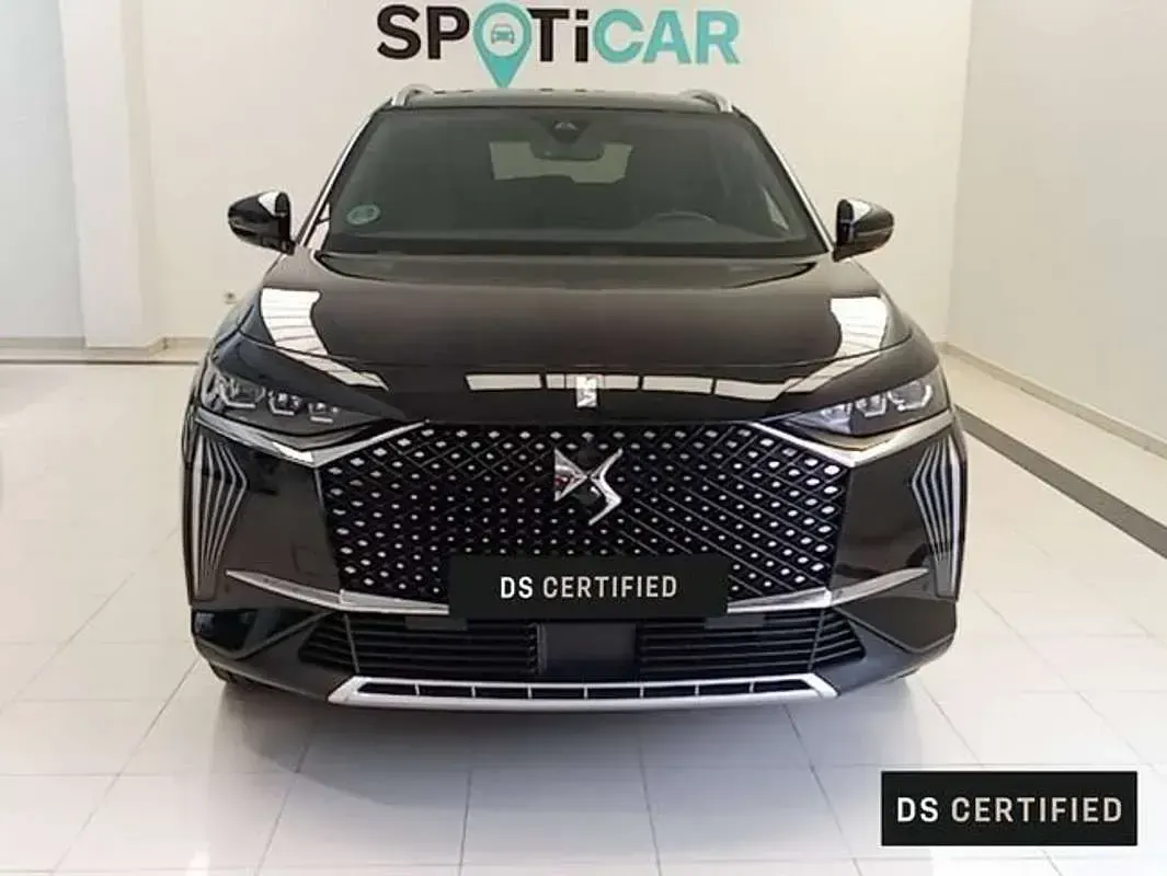 Usado DS Automobiles DS7 Crossback Rivoli 129 CV (94 kW) 2023 Negro SUV