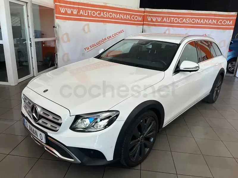 Usado Mercedes E220 All-Terrain 194 CV (142 kW) 2019 Blanco Familiar