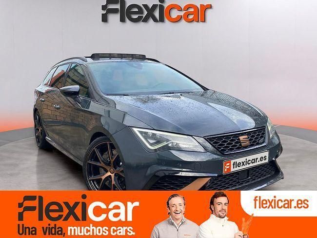 Usado Seat Leon 4Drive 300 CV (220 kW) 2019 Gris