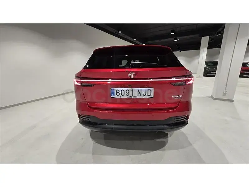 Usado MG HS Comfort 272 CV (200 kW) 2025 Granate SUV