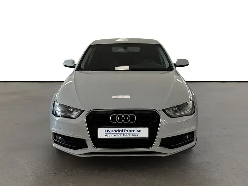 Usado Audi A4 S-Line 150 CV (110 kW) 2015 Blanco Berlina