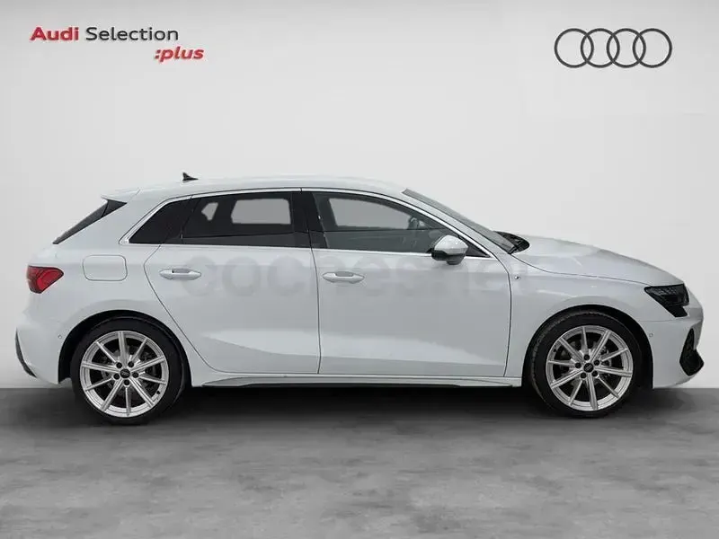 Usado Audi A3 S-Line 150 CV (110 kW) 2025 Blanco Berlina