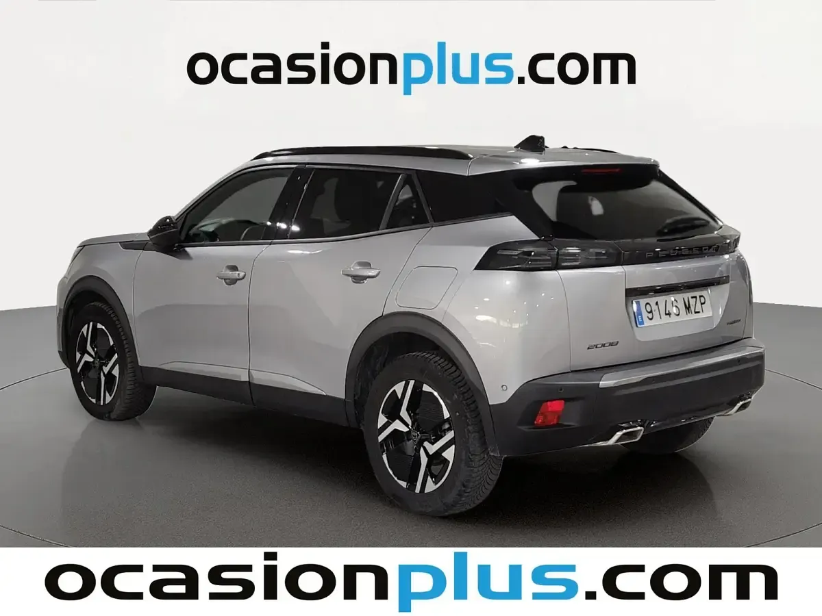 Usado Peugeot 2008 Allure 145 CV (106 kW) 2025 Gris SUV