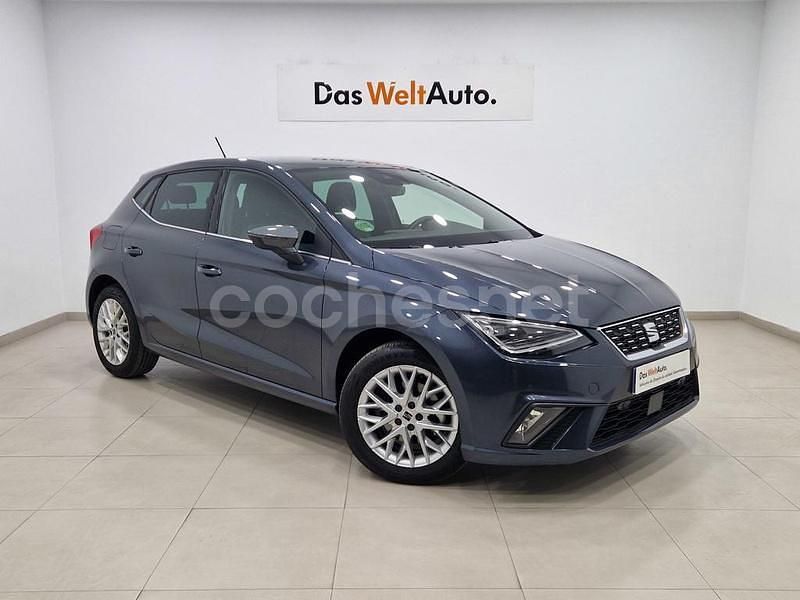 Gris Usado 2025 Seat Ibiza Berlina | 17.900 € (Precio justo) - Imagen 1/4
