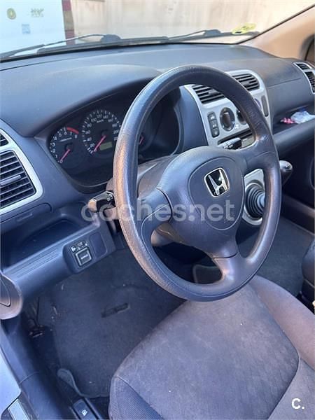 Usado Honda Civic LS 110 CV (80 kW) 2002 Gris / plata Berlina