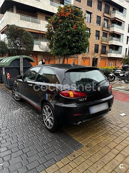 Usado Alfa Romeo 147 170 CV (125 kW) 2008 Negro Utilitario