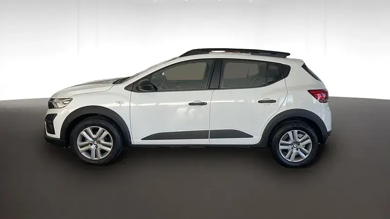 Usado Dacia Sandero Essentiel 100 CV (73 kW) 2022 Blanco Berlina
