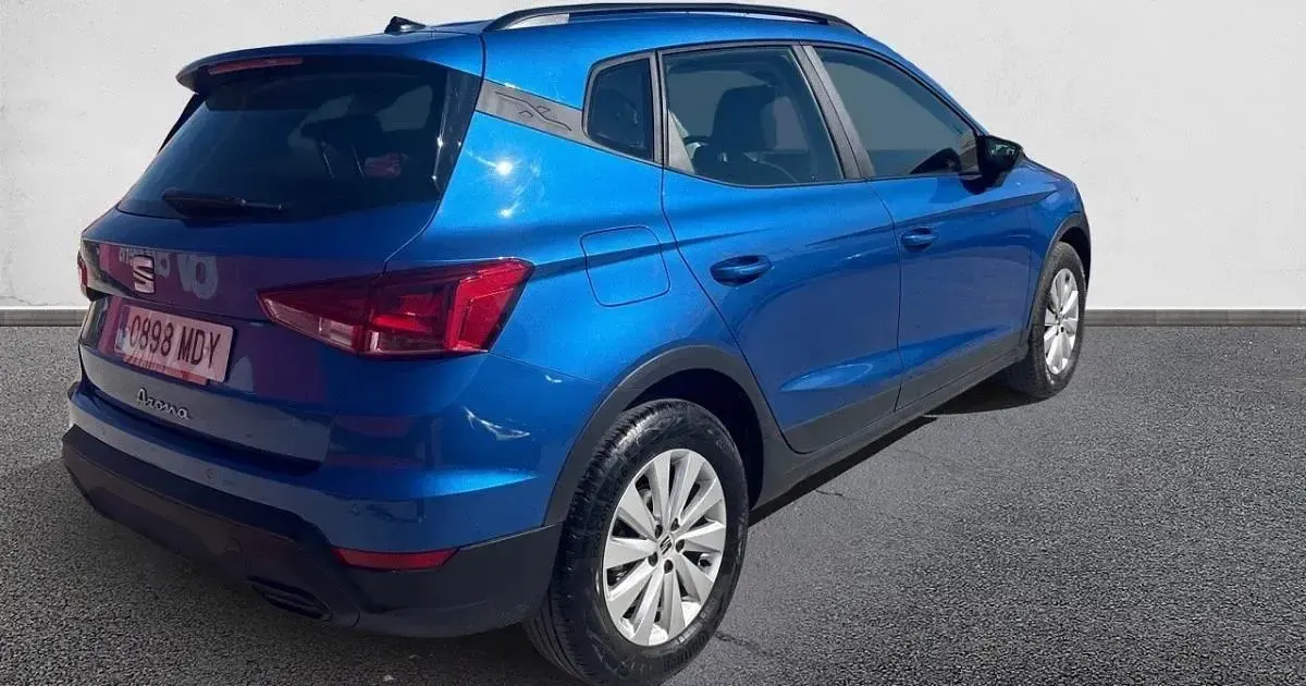 Usado Seat Arona Style 115 CV (84 kW) 2023 SUV
