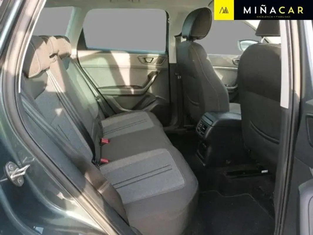 Usado Seat Ateca Style 150 CV (110 kW) 2022 Gris SUV