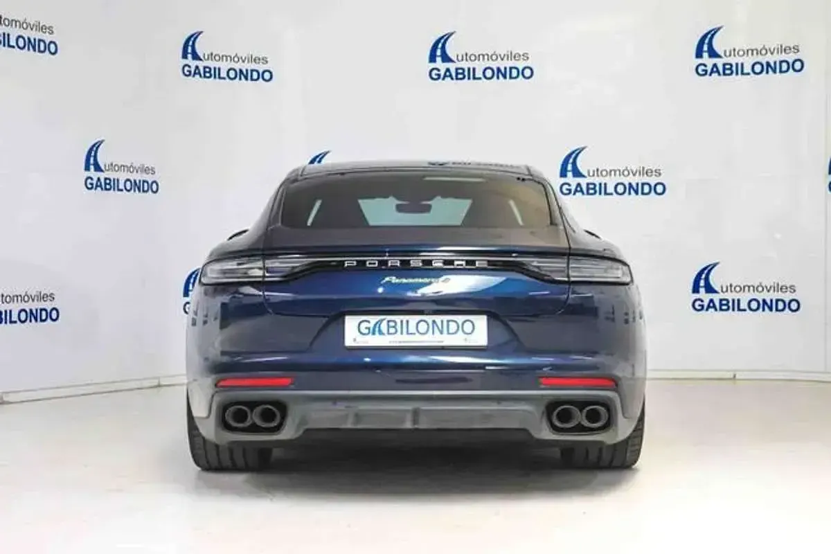 Usado Porsche Panamera 4 Platinum Edition 462 CV (339 kW) 2023 Azul Utilitario