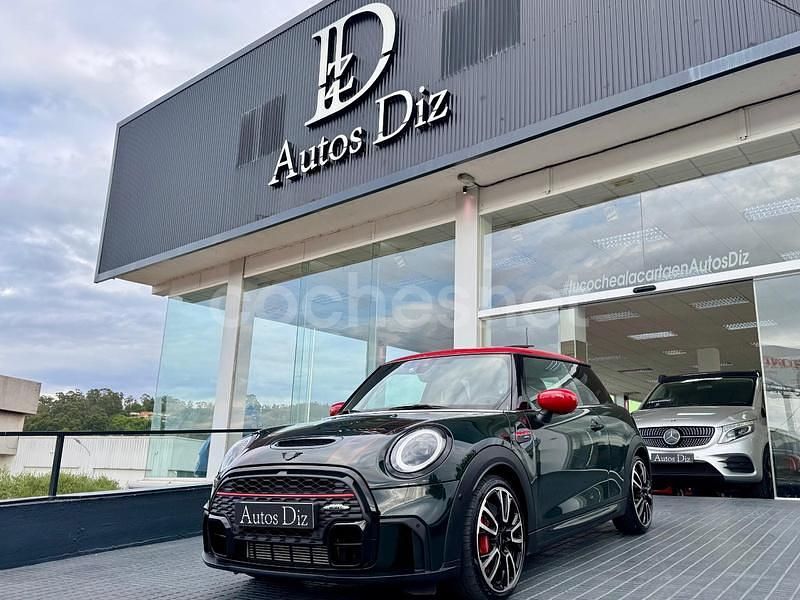 Usado Mini John Cooper Works 231 CV (169 kW) 2021 Verde Utilitario