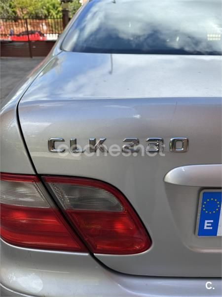 Gris / plata Usado 2000 Mercedes CLK230 Elegance Coupe | 6500 € (Precio justo) - Imagen 1/4