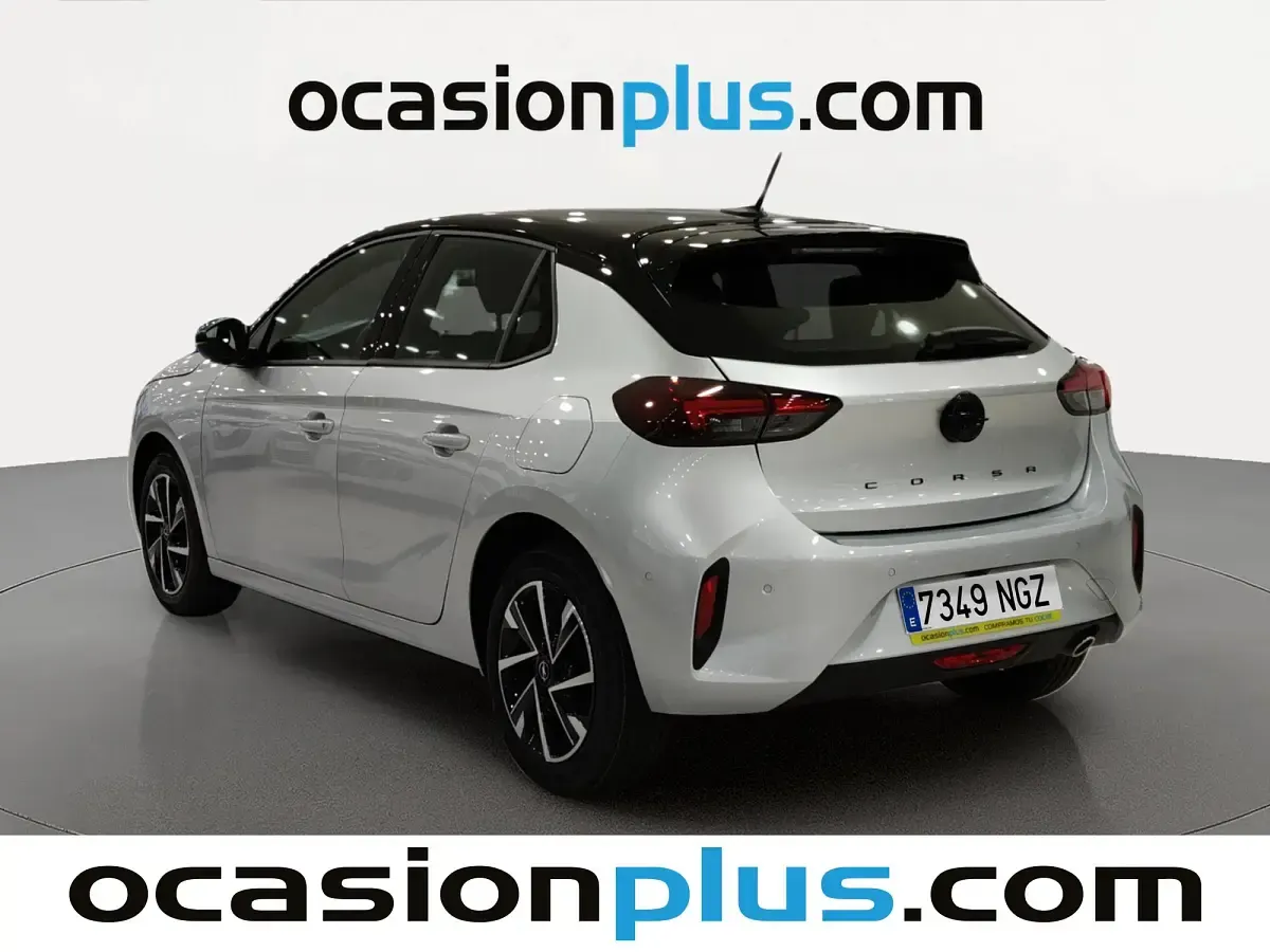 Nuevo Opel Corsa 100 CV (73 kW) 2025 Gris plata Utilitario