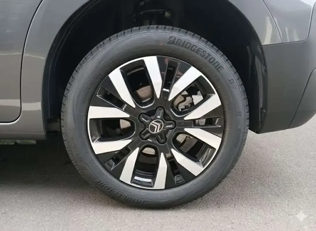 Nuevo Citroën Berlingo 101 CV (74 kW) 2026 Gris Monovolumen