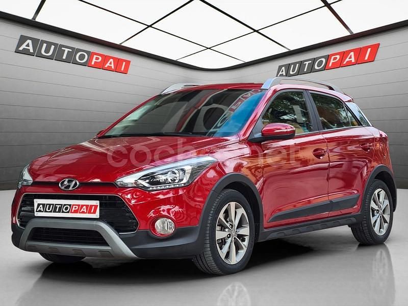 Granate Usado 2017 Hyundai i20 Active Berlina | 12.800 € (Precio justo) - Imagen 1/4