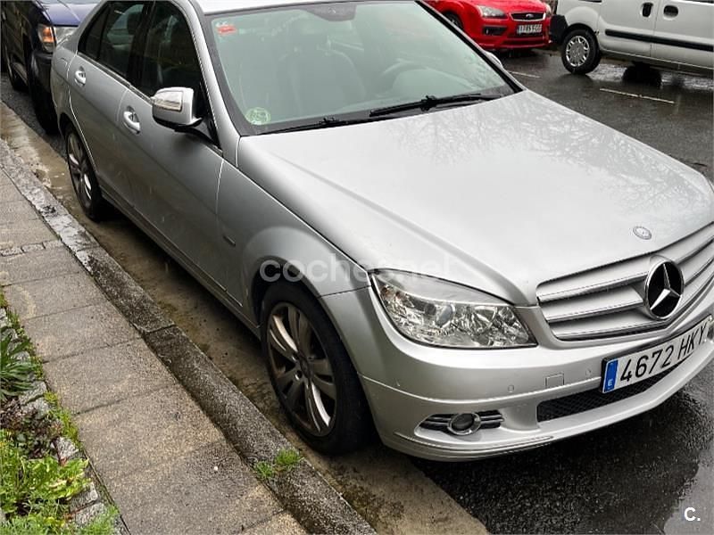 Usado Mercedes C220 Avantgarde 150 CV (110 kW) 2008 Gris / plata Berlina