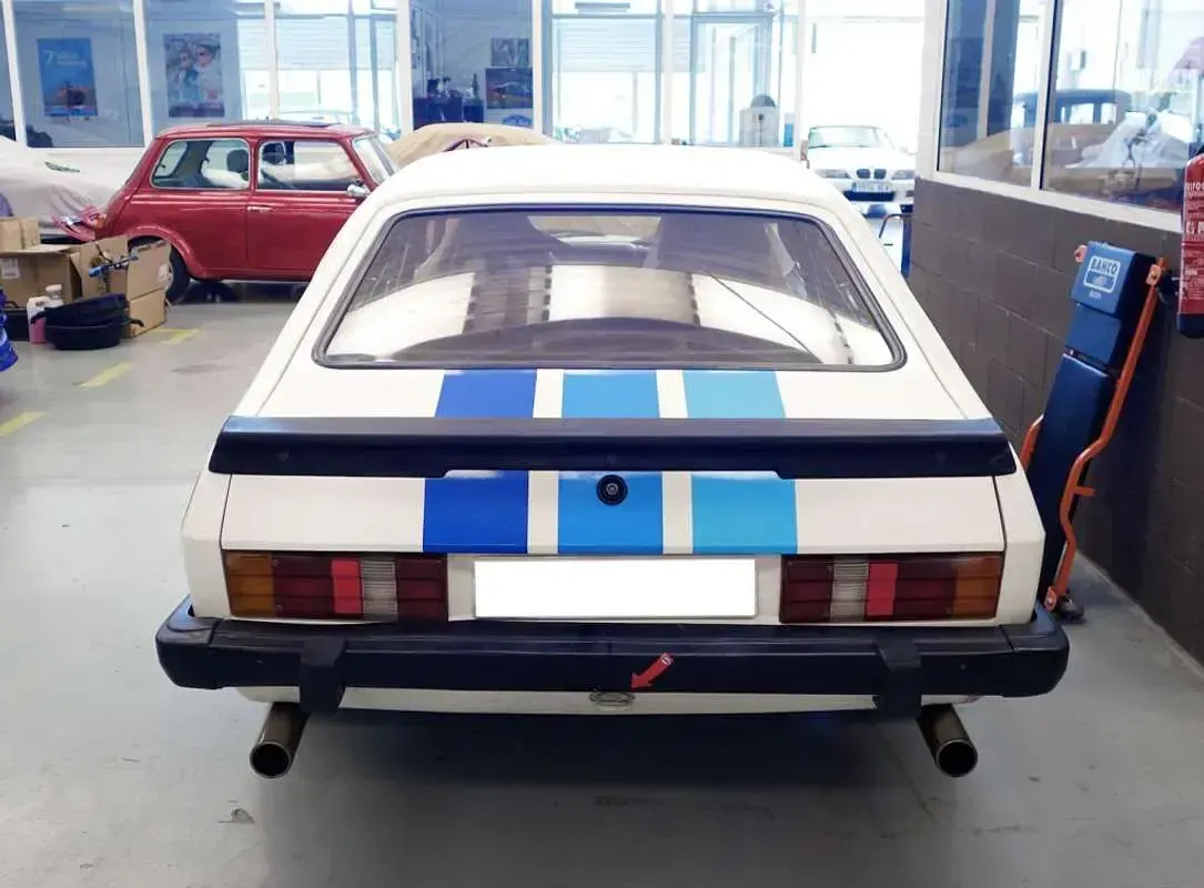 Usado Ford Capri S 200 CV (147 kW) 1981 Blanco Coupe