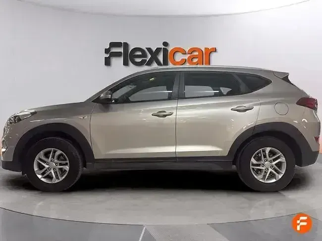 Usado Hyundai Tucson 131 CV (96 kW) 2017 Beige SUV