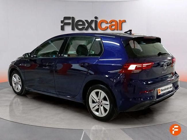 Usado VW Golf VIII 110 CV (80 kW) 2021 Azul