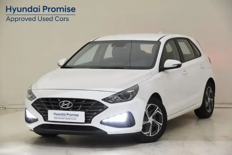 Blanco Usado 2024 Hyundai i30 | 21.990 € (Buen precio) - Imagen 1/4