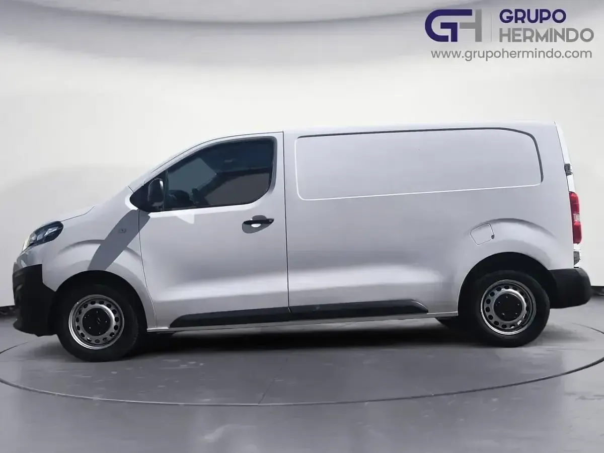Usado Citroën Jumpy 120 CV (88 kW) 2021 Blanco Monovolumen
