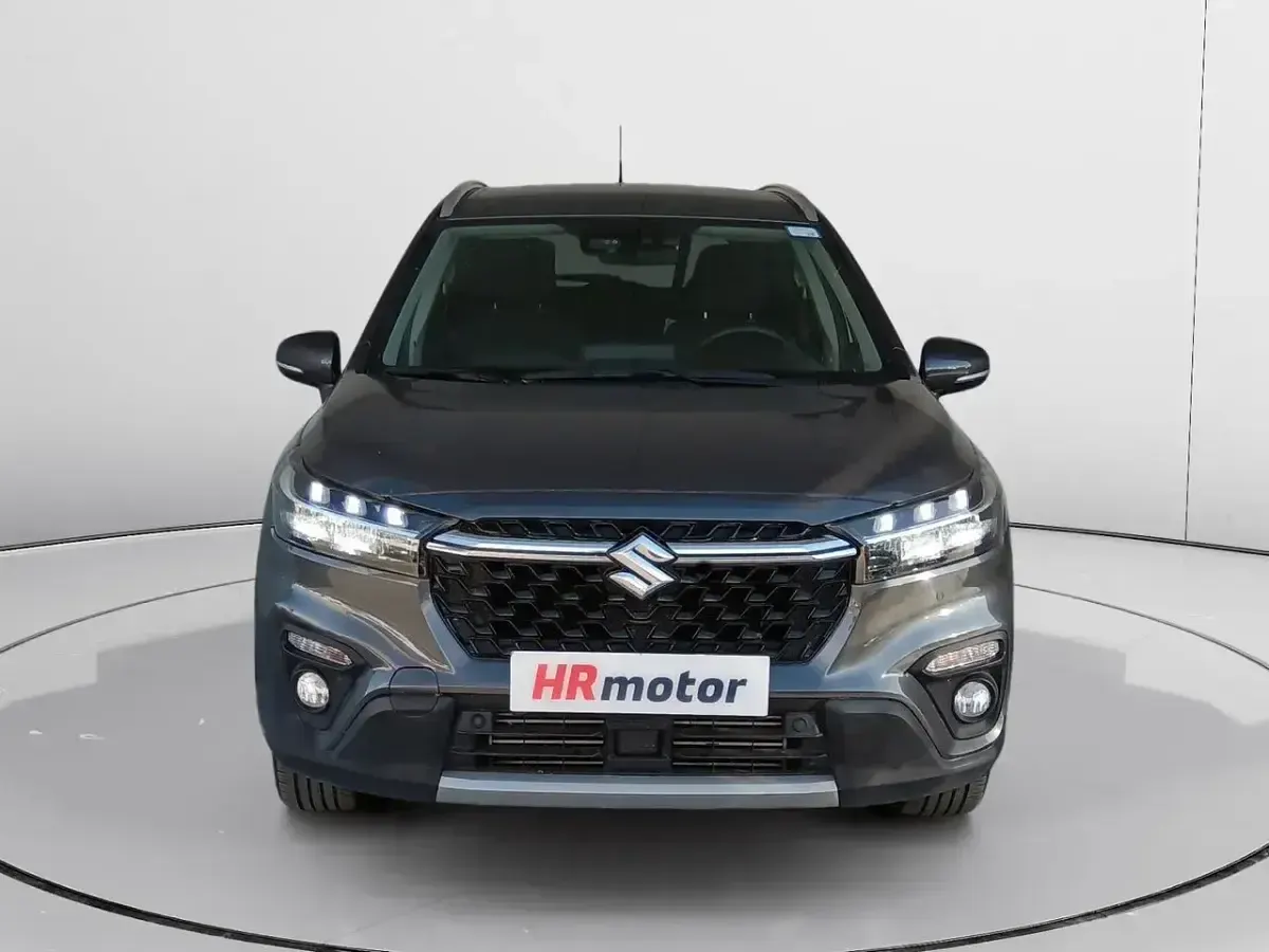Usado Suzuki SX4 S-Cross Comfort 129 CV (94 kW) 2023 Gris SUV
