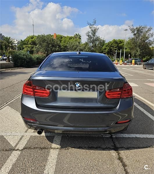 Käytetty BMW 320 184 HP (135 kW) 2013 Harmaa Sedan