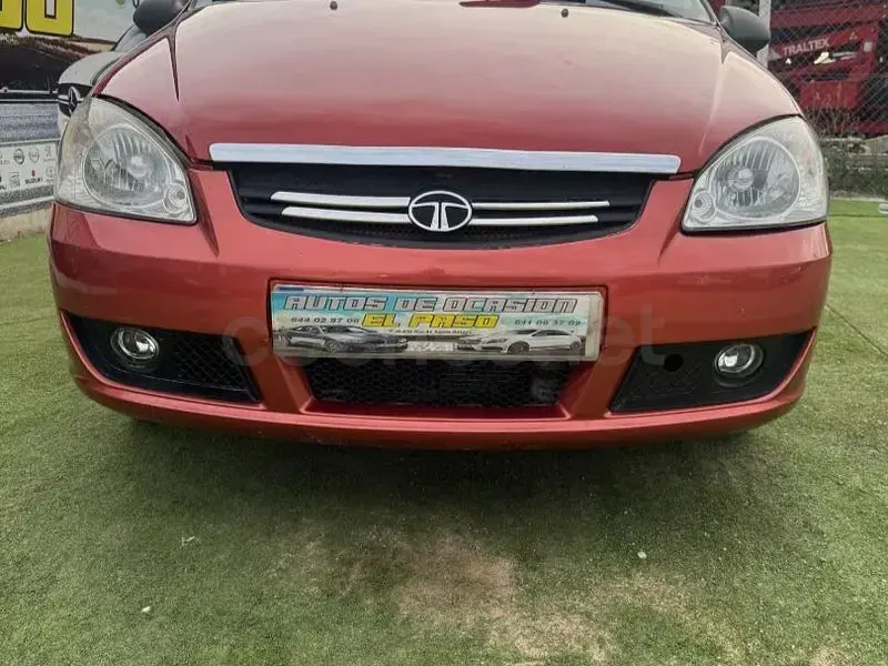 Usado Tata Indica 85 CV (62 kW) 2011 Granate Berlina
