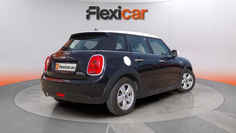 Usado Mini Cooper D 116 CV (85 kW) 2017 Negro Utilitario