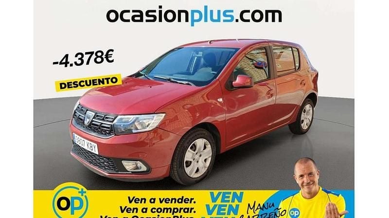 Usado Dacia Sandero Lauréate 90 CV (66 kW) 2017 Rojo Utilitario