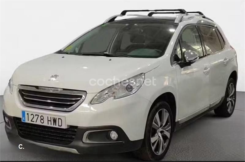 Blanco Usado 2014 Peugeot 2008 Allure SUV | 9300 € (Precio justo) - Imagen 1/4