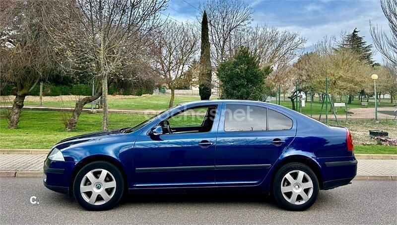 Usado Skoda Octavia Active 105 HP (77 kW) 2008 Azul Sedan