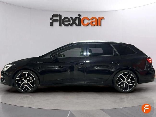Usado Seat Leon FR 150 CV (110 kW) 2020 Negro Familiar