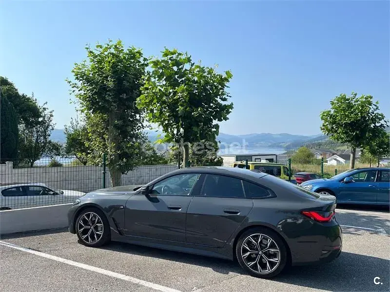 Begagnad BMW 430 Gran Coupé M Sport 245 HK (180 kW) 2022 Grå Sportkupé