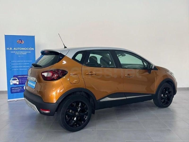 Usado Renault Captur Zen 120 CV (88 kW) 2018 Naranja SUV