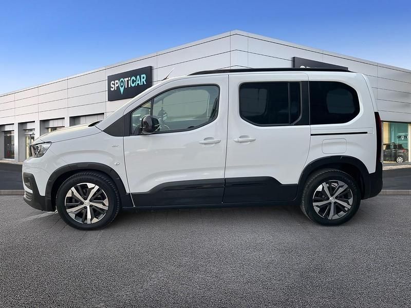 Usado Peugeot Rifter GT 100 kW (136 CV) 2024 Blanco Monovolumen