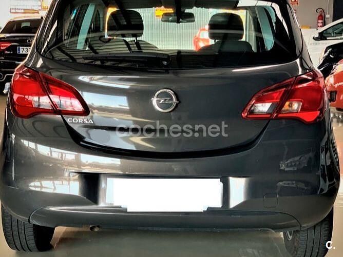 Gris / plata Usado 2015 Opel Corsa Expression Berlina | 7500 € (Precio justo) - Imagen 1/3